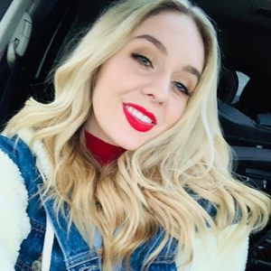 Meet your Posher, Brittney